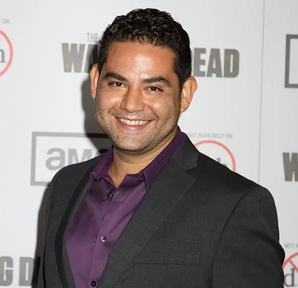 Juan Gabriel Pareja Is A Married Man! The Actor Is A Pro At Balancing